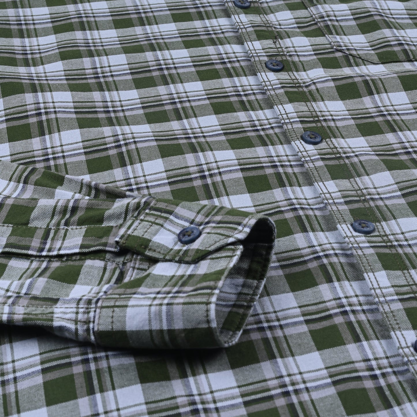 Men’s Cotton Blend Checkered Shirt with Long Sleeves