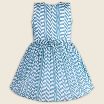 Girls Crochet Detail Chiffon Summer Dress